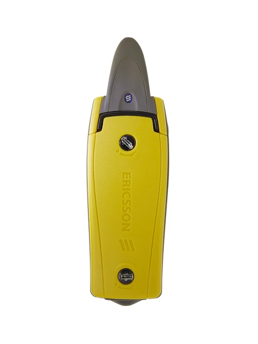 Ericsson R310s — Vista Trasera Oficial