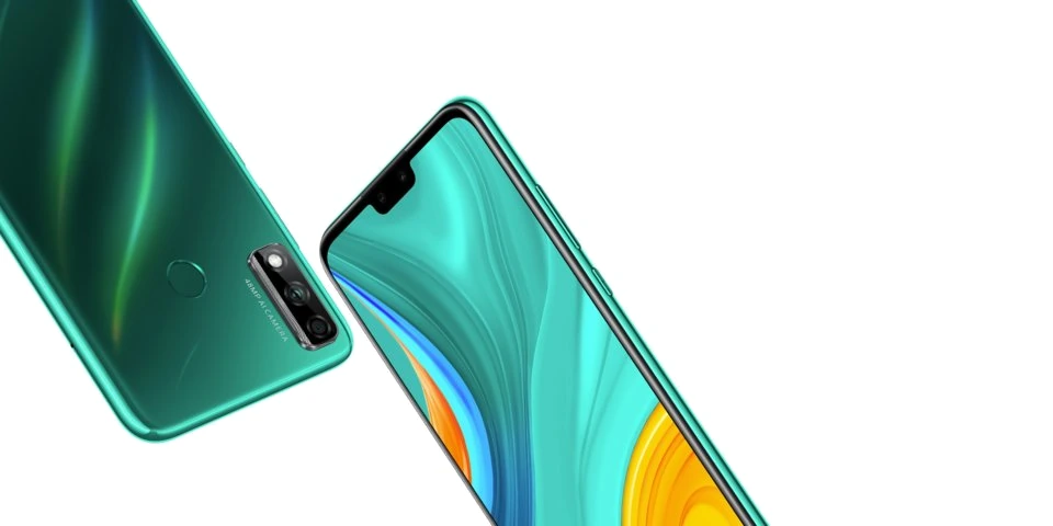 Huawei Y8s — Vista Trasera Oficial