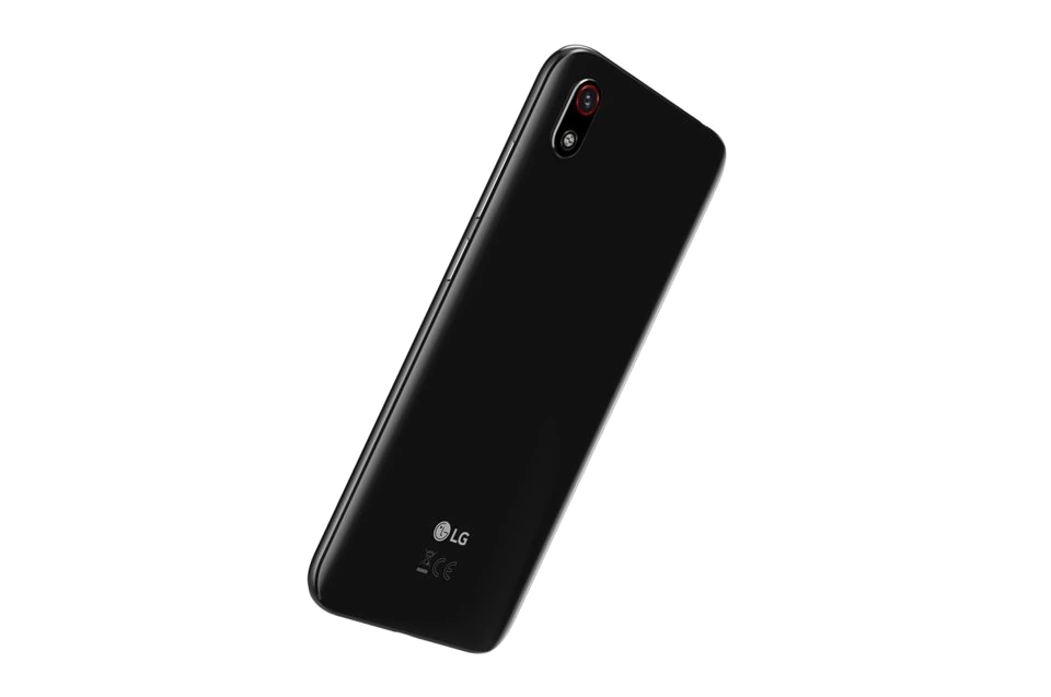 LG W10 Alpha — Acabado Oficial