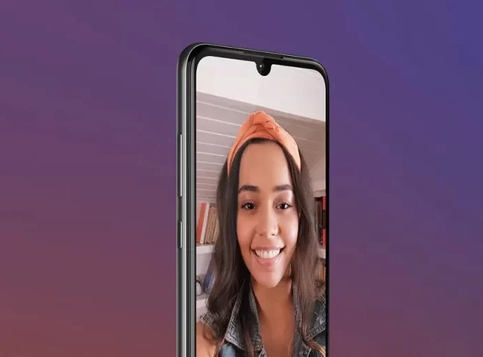Motorola Moto E6S — Vista Trasera Oficial