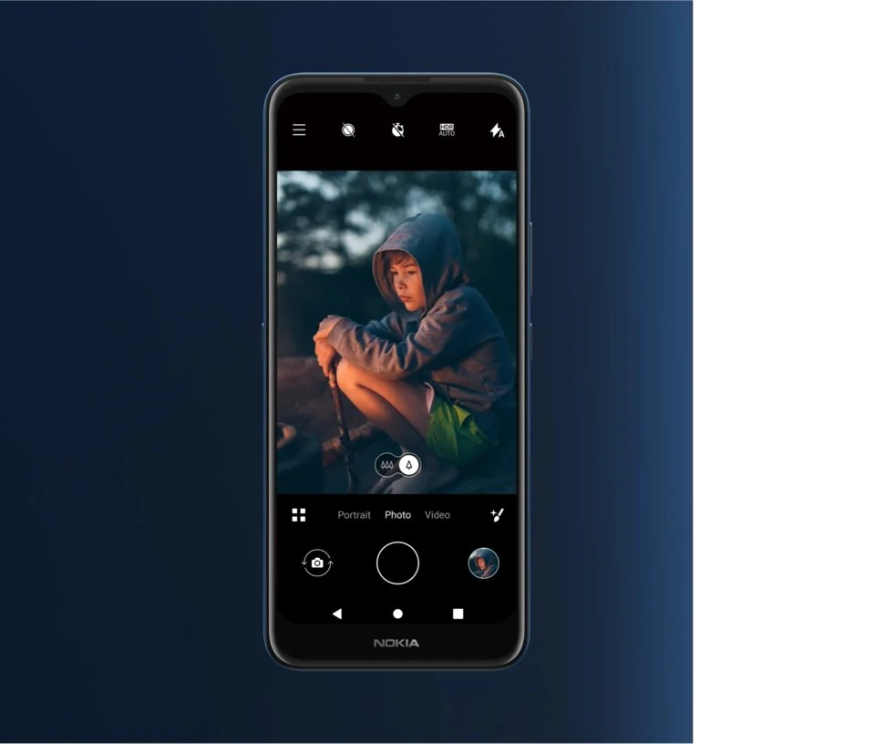 Nokia C5 Endi — Acabado Oficial