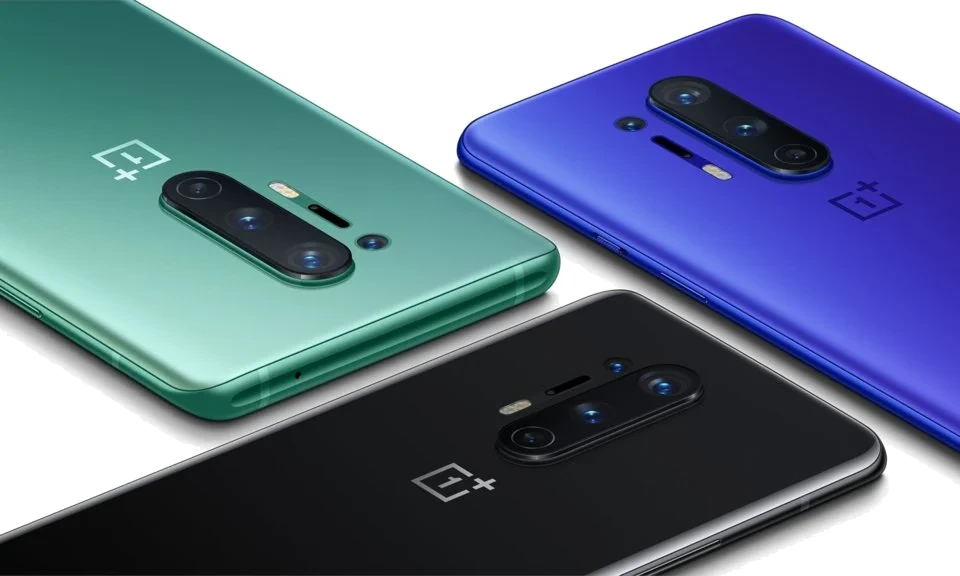 OnePlus 8 Pro — Vista Trasera Oficial