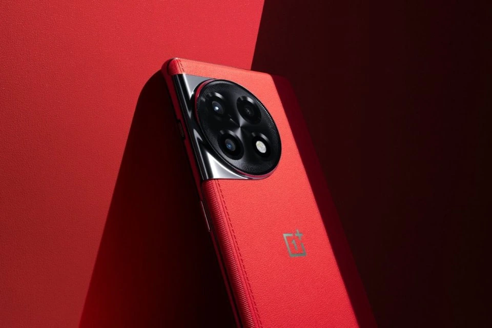 OnePlus Ace 2 — Detalle del Módulo de Cámaras
