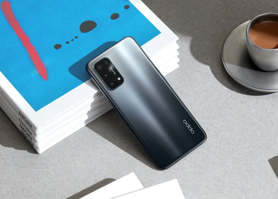 Oppo A74 5G — Perspectiva Alternativa