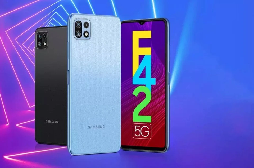 Samsung Galaxy F42 5G — Vista Trasera Oficial