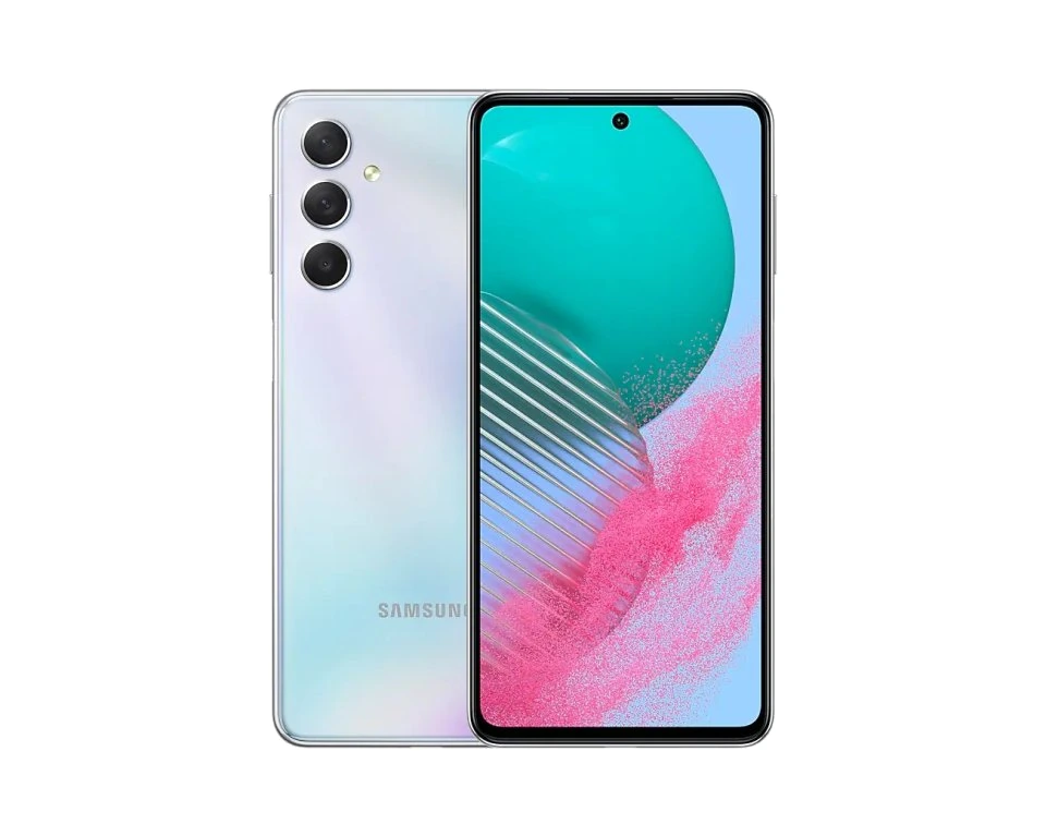 Samsung Galaxy M54 5G — Perspectiva de Estudio