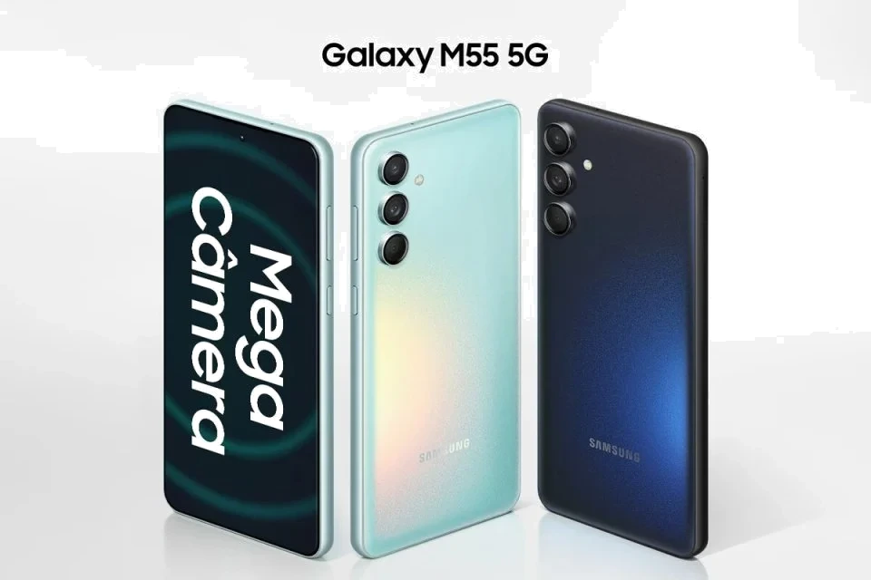 Samsung Galaxy M55 — Perspectiva de Estudio