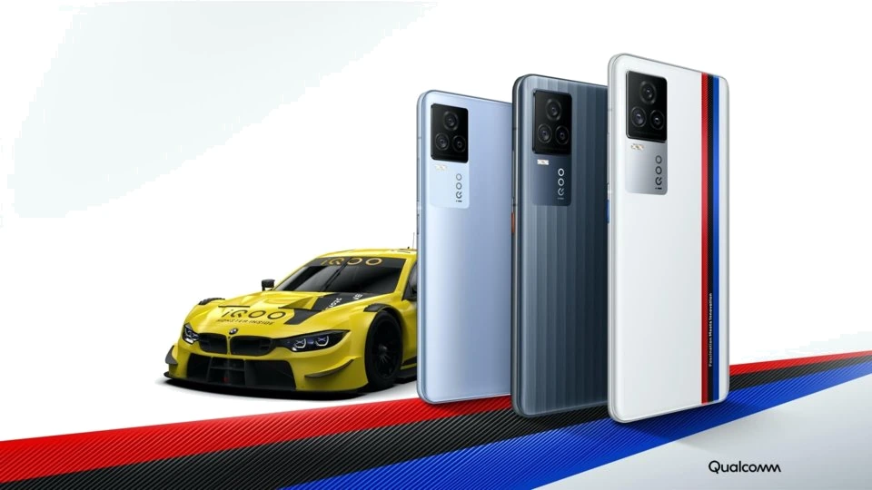 vivo iQOO 7 — Vista Trasera Oficial