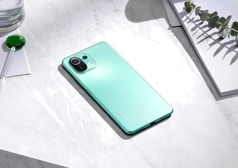 Xiaomi Mi 11 Lite 5G — Acabado Oficial