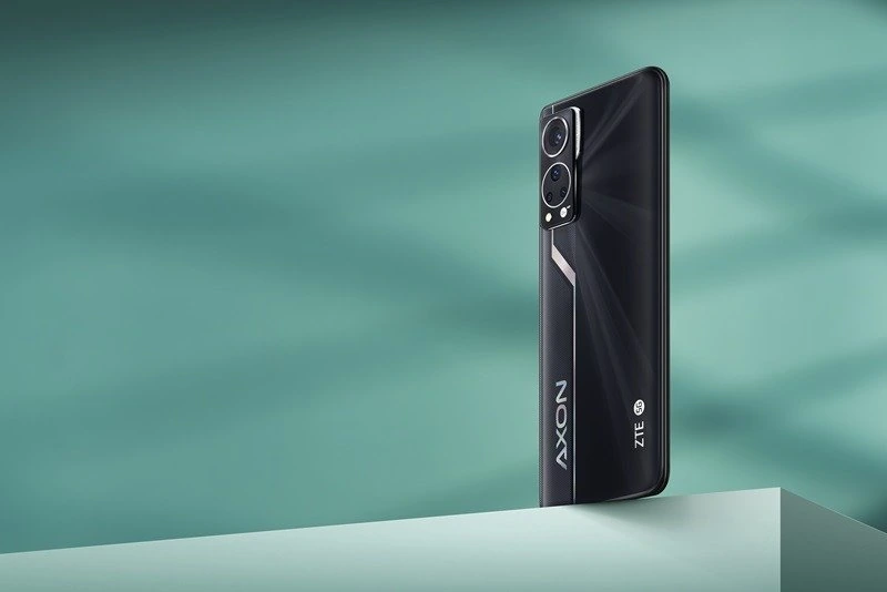 ZTE Axon 30 5G — Acabado Oficial