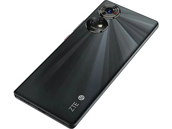 ZTE Blade V50 5G — Detalle del Módulo de Cámaras